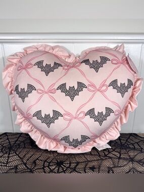NEW Trick Or Chic Pink Heart with Bedazzled Bats Halloween Pillow